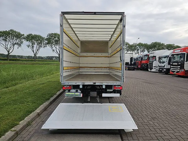 Iveco Daily 35C16 2019 Diesel 13