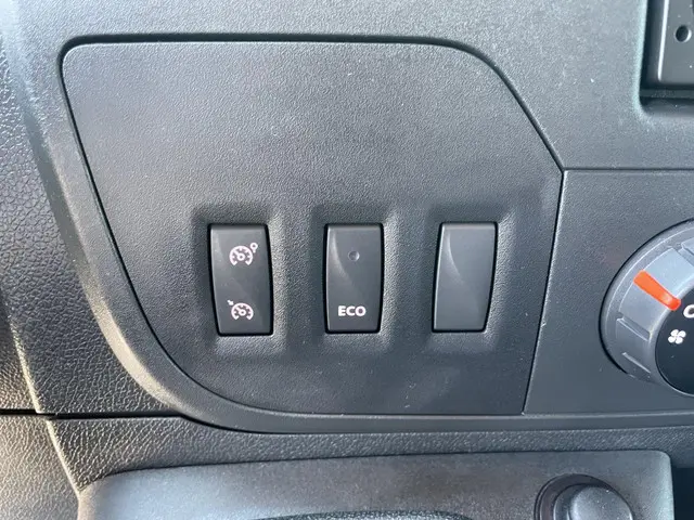 Nissan NV400 2.3 dCi L2H3 Optima 2020 Diesel 16