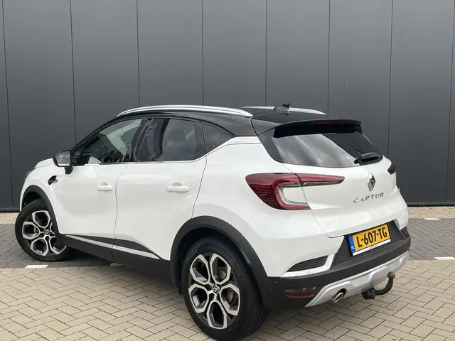 Renault Captur TCe 140 Intens AUTOMAAT 2021 Benzine 8