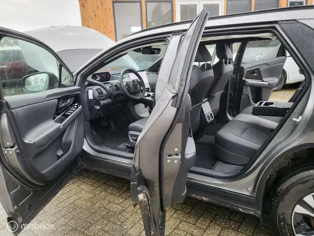 Toyota bZ4X Dynamic 73 kWh 2023 Elektrisch 6