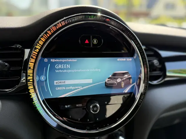 MINI Electric Cooper SE Classic 33 kWh 2022 Elektrisch 27