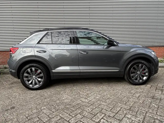 Volkswagen T-Roc 2