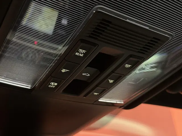 Volkswagen Arteon 2.0 TSI Business R 2018 Benzine 60