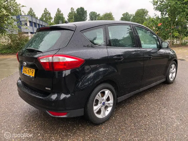 Ford C-MAX 1.0 Titanium 2013 Benzine 7