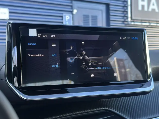 Peugeot e-2008 EV Business 54 kWh 2026 Elektrisch 18