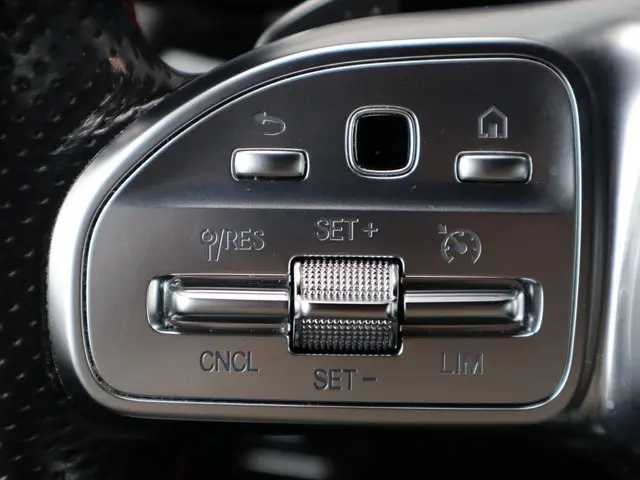 Mercedes-Benz GLA 250 e AMG Line 2022 Hybride Benzine 20