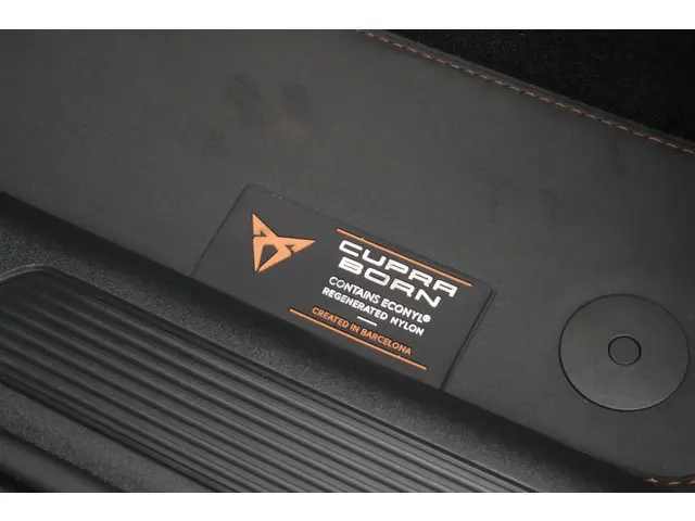 CUPRA Born Performance Limited 82 kWh 2024 Elektrisch 22