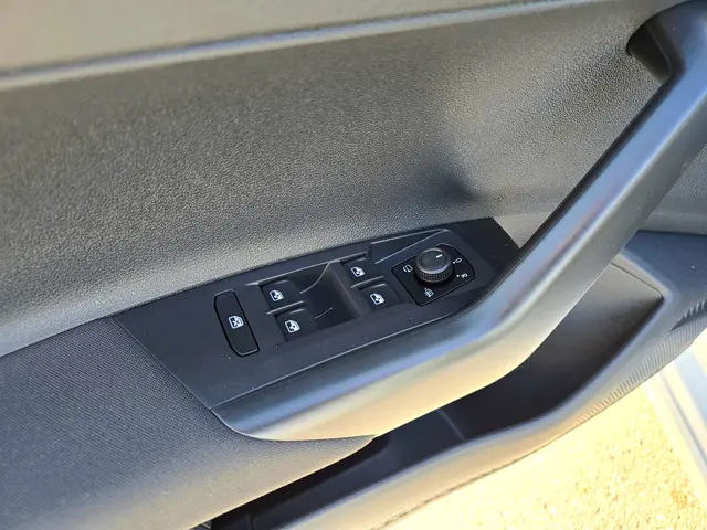 Volkswagen Polo 1.0 TSI Life Edition 2025 Benzine 19