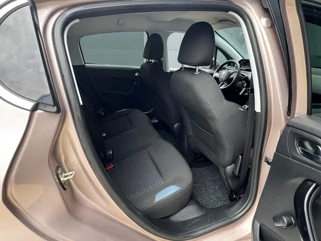 Peugeot 208 1.6 VTi Allure / Nap / Navi / Pdc 2012 Benzine 19