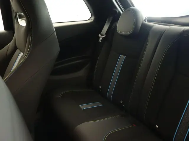 Fiat 500 Abarth Urban 42 kWh 2024 Elektrisch 28