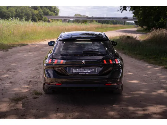 Peugeot 508 SW 1.5 HDI Active Pack 2022 Diesel 14