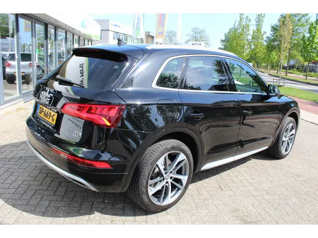 Audi Q5 2.0 TDI q. Sport PL. 2017 Diesel 6
