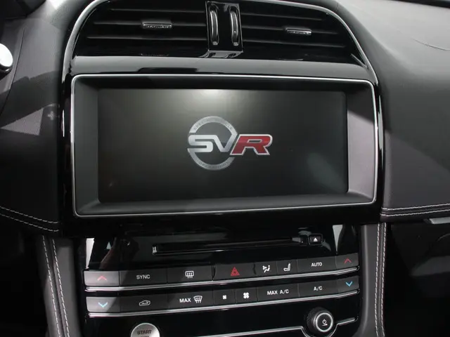 Jaguar F-PACE 5.0 V8 AWD SVR 551 pk 2019 Benzine 21