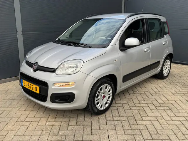 Fiat Panda 1.2 Lounge / Airco 2016 Benzine 8