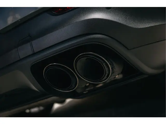 Porsche Cayenne Coupé 3.0 E-Hybrid 2024 Hybride Benzine 15