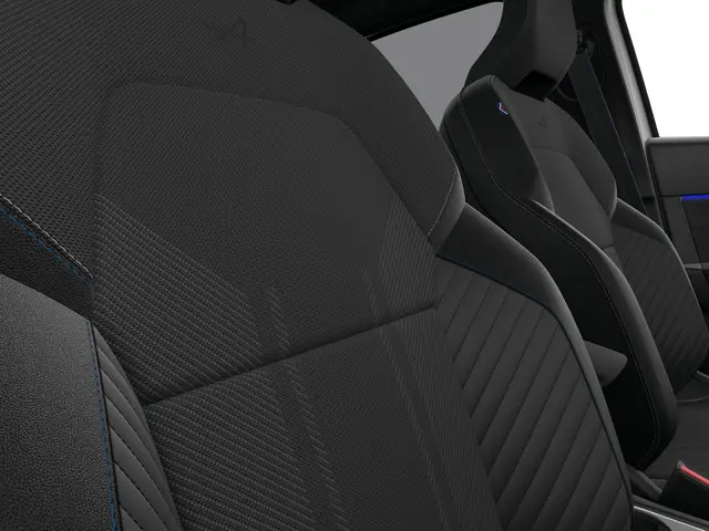 Renault Captur esprit Alpine 2026 Hybride Benzine 14