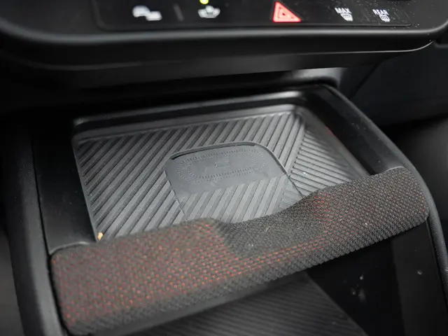 MINI Countryman C 2025 Benzine 23