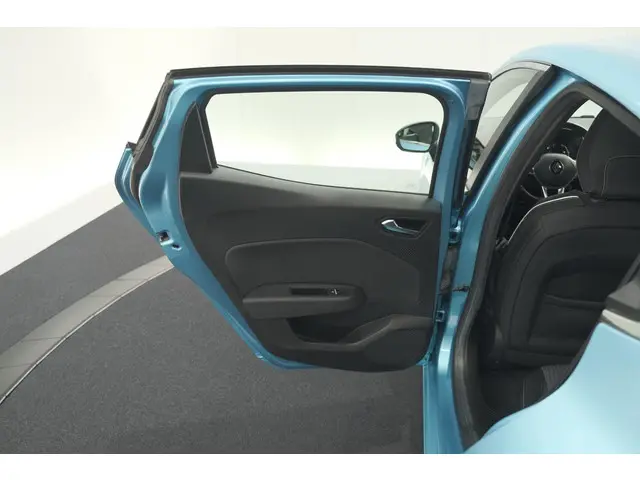 Renault Clio TCe 100 Intens 2020 Benzine 35