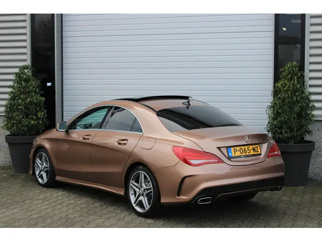 Mercedes-Benz CLA 200 AMG 2014 Benzine 13