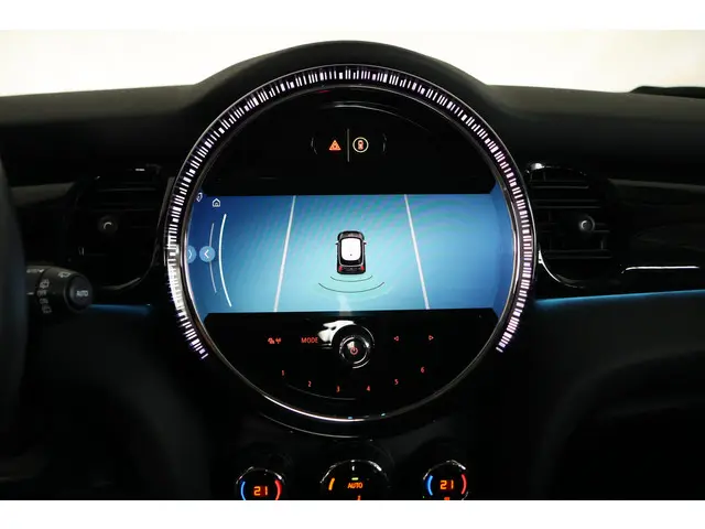 MINI Electric Mini MINI Yours 33 kWh 2023 Elektrisch 18