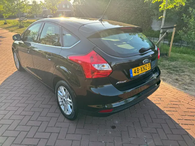 Ford Focus 1.0 EcoBoost Lease Titanium 2012 Benzine 4