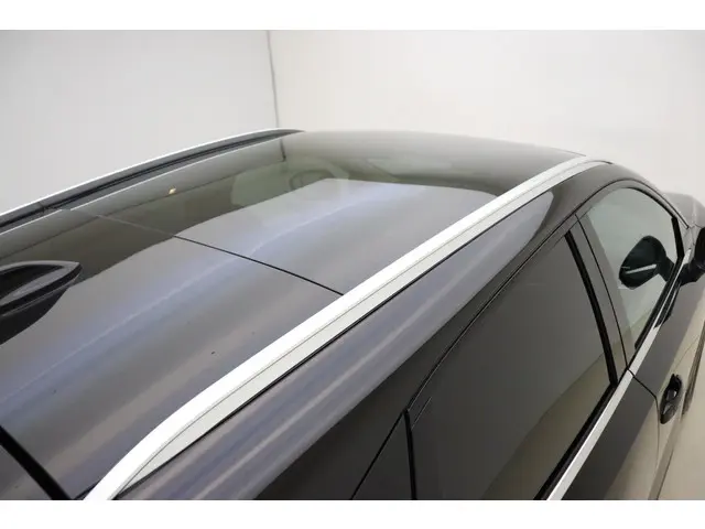 Nissan QASHQAI 1.3 MHEV N-Connecta 2022 Benzine 17