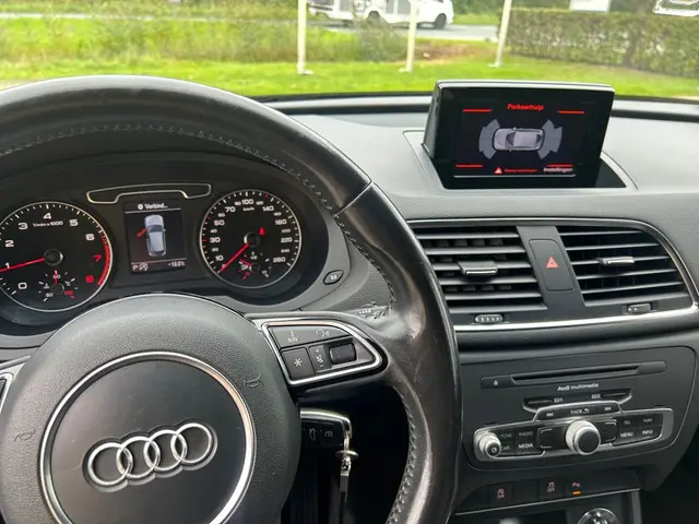 Audi Q3 1.4 TFSI Pro Line 2014 Benzine 9