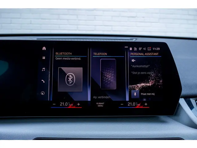 BMW X1 xDrive25e FACELIFT 2023 Hybride Benzine 18