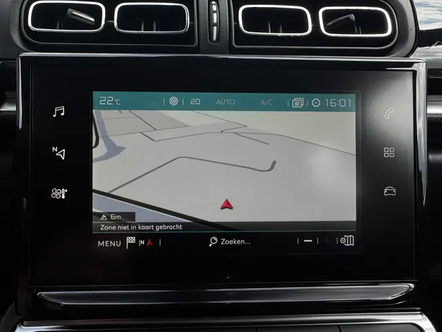 Citroën C3 1.2 PureTech S&S Shine 2018 Benzine 19