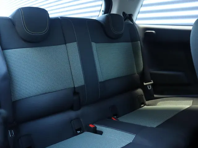 MINI Electric Cooper SE 2025 Elektrisch 10