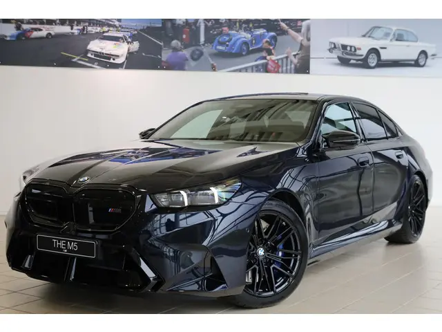 BMW M5 Sedan | M Driver's Package 2026 Hybride Benzine 37