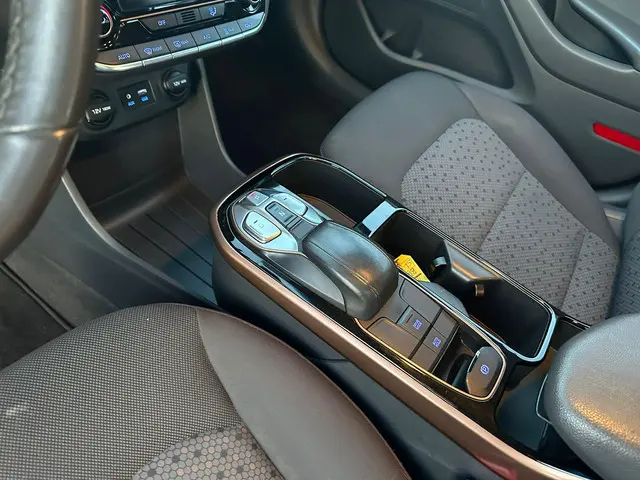 Hyundai IONIQ COMFORT EV 2018 Elektrisch 8