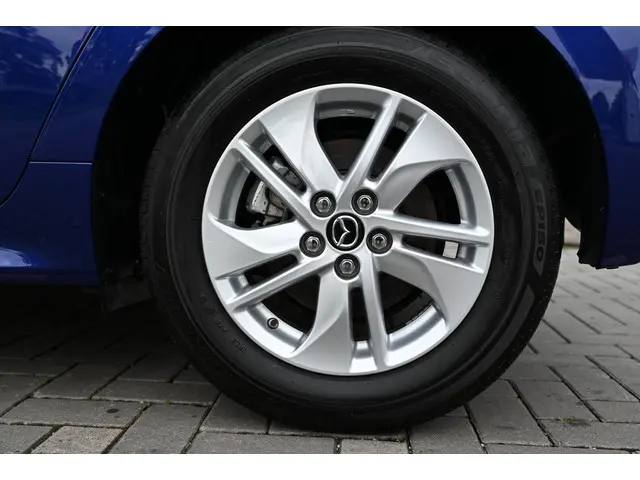 Mazda 2 Hybrid 1.5 Centre-line 2025 Hybride Benzine 11