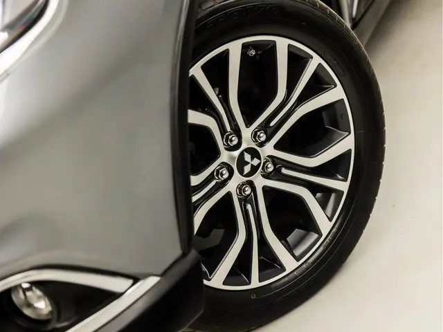 Mitsubishi Outlander Sport 2.0 2017 Benzine 17