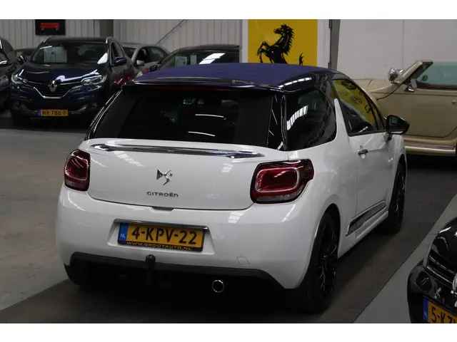 Citroën DS3 Cabrio 1.2 VTi Chic 2013 Benzine 23