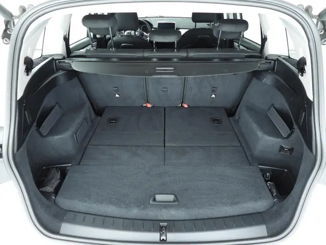 BMW 2 Serie Gran Tourer 216i 7p. 2020 Benzine 10