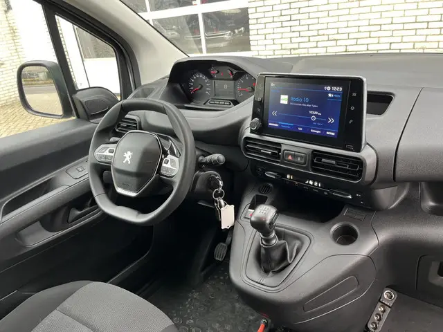 Peugeot Partner bestel 1.5 BlueHDI Asphalt 2023 Diesel 12