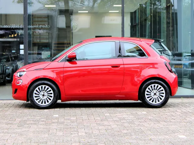Fiat 500e RED 24 kWh 2023 Elektrisch 10
