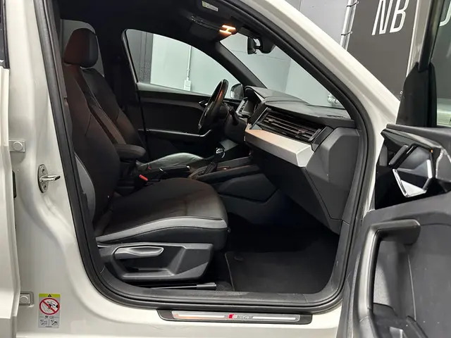 Audi A1 citycarver 30 TFSI Epic S-line Aut 2020 Benzine 8