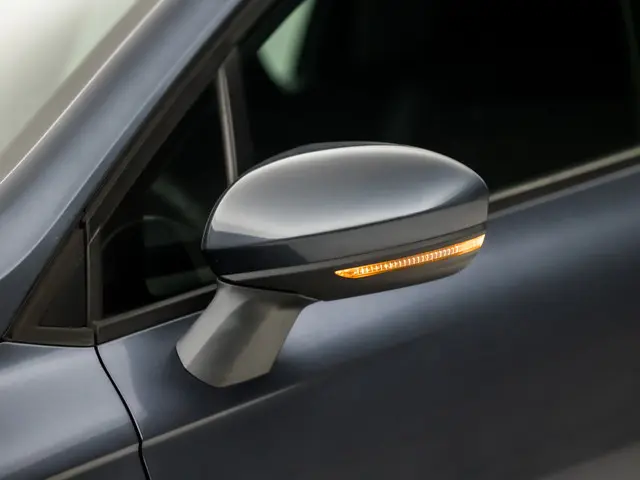 Renault Clio 1.0 TCe Sport 2019 Benzine 27