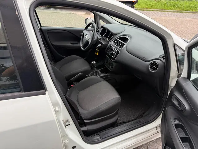 Fiat Punto Evo 0.9 TwinAir Young ((( 105.000 km ))) 2014 Benzine 6