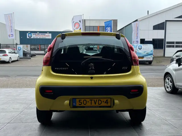 Peugeot 107 1.0 Active|APK|NAP|Airco|Elek. Ramen 2012 Benzine 9