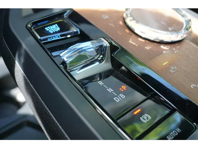 BMW iX xDrive50 2024 Elektrisch 12