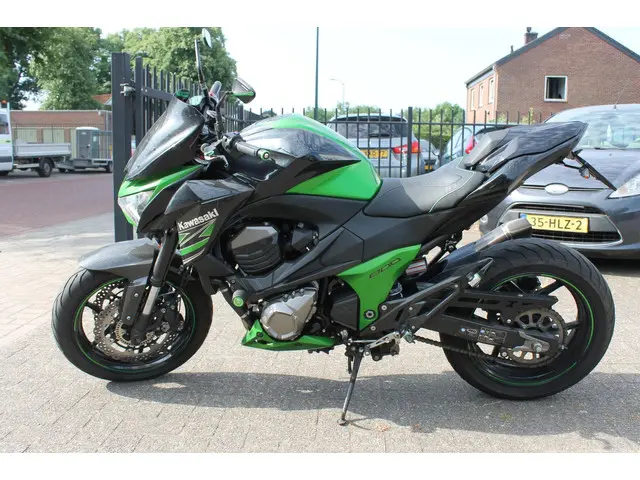 Kawasaki Z800 Tour ABS Akrapovic Superstaat!! 2014 Benzine 4