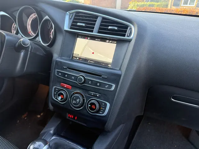 DS DS 4 PureTech Chic 2018 Benzine 13