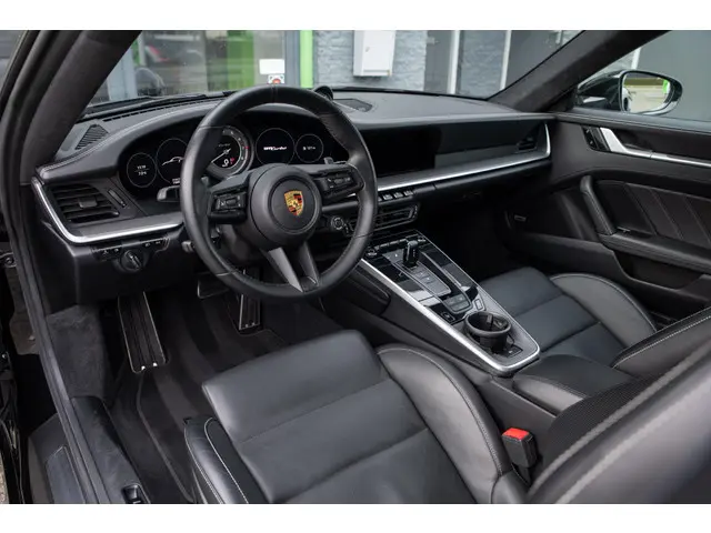Porsche 911 3.8 Turbo 2021 Benzine 11