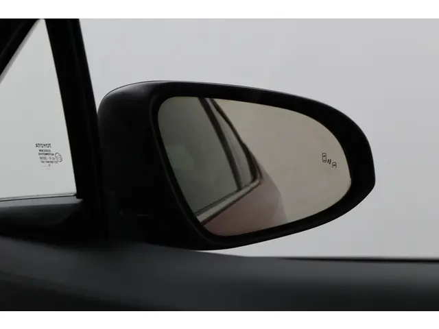Toyota C-HR 1.8 Hybrid Style 2019 Hybride Benzine 37