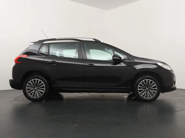 Peugeot 2008 1.2 PureTech Active 2016 Benzine 6