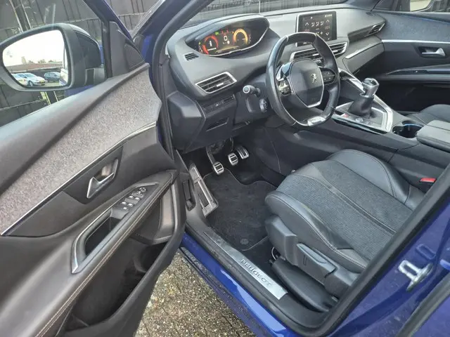 Peugeot 3008 1.2 PureTech GT Line 2017 Benzine 8