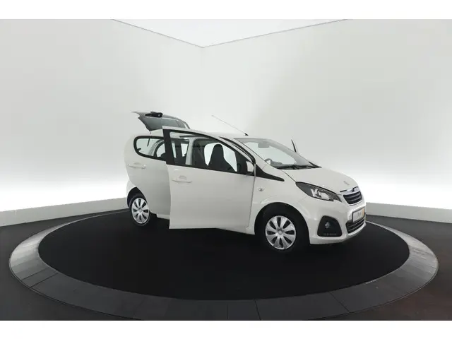 Peugeot 108 1.0 e-VTi Active 2020 Benzine 46